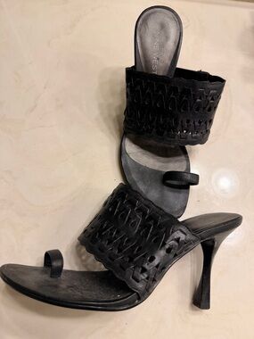 Black Woven Leather Open-Toe Heeled Sandals - Women's wi